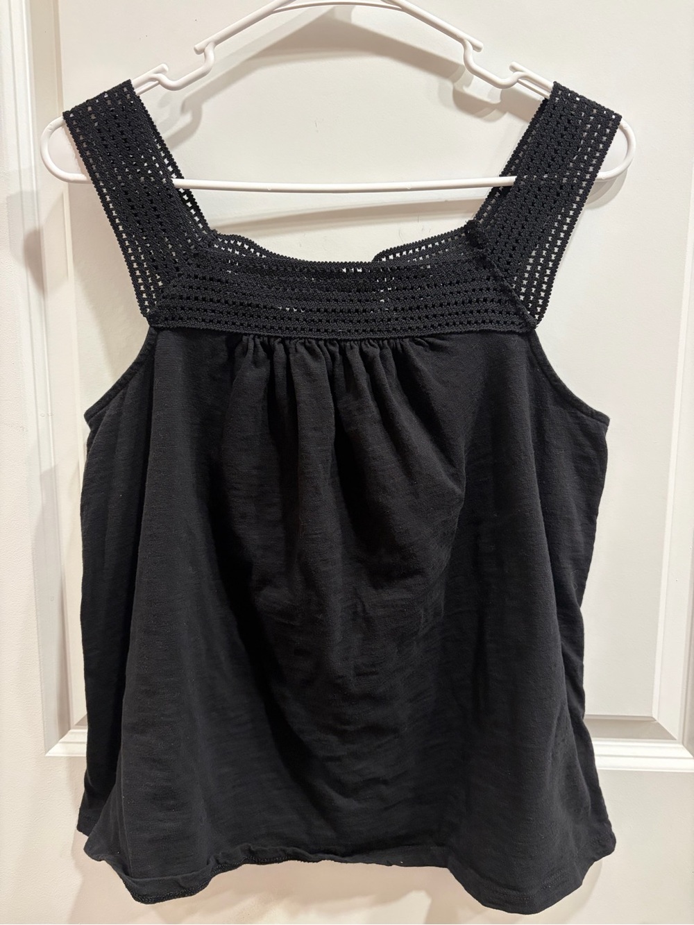 Old Navy Women's Size L Crochet Tank Top Black Square Neck